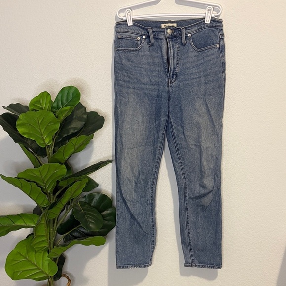Madewell Denim - Madewell Women's the perfect vintage hi rise Straight Leg Jeans 27